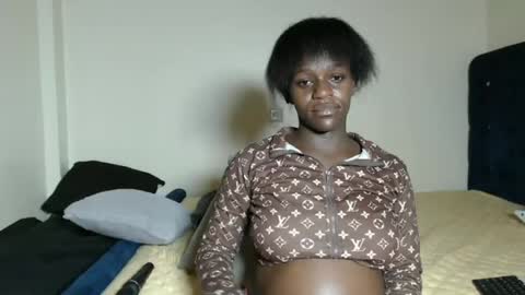 Cherie Independent model online show from July 1, 2:09 am