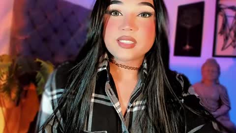 miss_zz online show from April 23, 1:35 pm