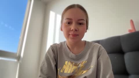 Ameliahs online show from November 27, 12:35 pm