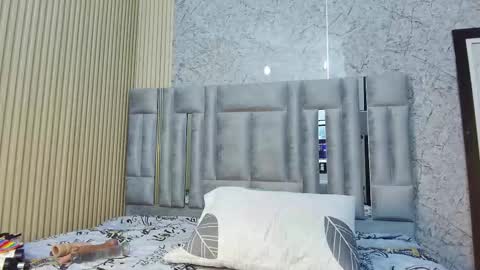 Miss Evelyn  online show from September 21, 12:20 pm