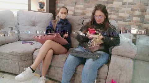 misscheelsee_as online show from May 12, 1:53 pm