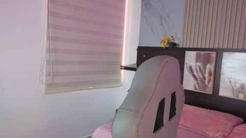 Snapshot of misscheelsee_as chatting on October 15, 2:07 pm misscheelsee_as online show from October 15, 2:07 pm