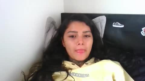 melodie  online show from November 19, 9:13 pm