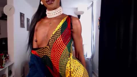 Emilie Diaz online show from March 3, 3:52 pm