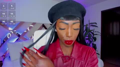 Emilie Diaz online show from June 26, 12:32 pm