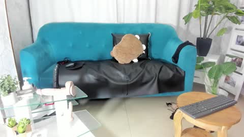 Snapshot of missescarleth chatting on February 11, 8:26 am Escarlet online show from February 11, 8:26 am