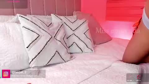 Julieta Arboleda   but i like call me esme online show from August 4, 11:12 pm