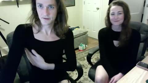 Missesv online show from March 3, 2:15 am