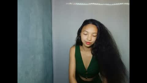 MadagascarQueen online show from April 28, 7:23 am