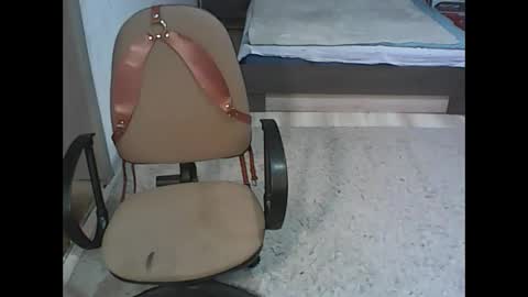 Missie Lorrie online show from December 29, 2:00 pm