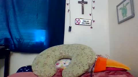 Snapshot of missjuicy1luv chatting on October 16, 7:35 pm Missjuicy1luv online show from October 16, 7:35 pm