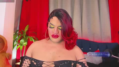 kassandra lazcano online show from April 24, 2:02 am
