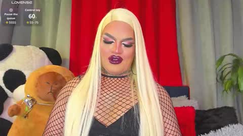 kassandra lazcano online show from November 13, 1:52 am