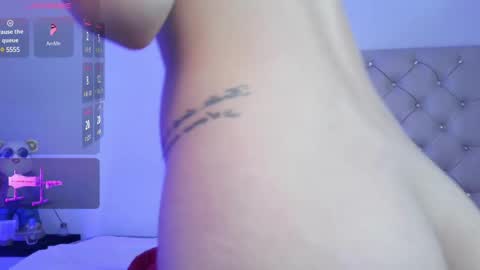 misskatiia online show from February 14, 3:36 pm