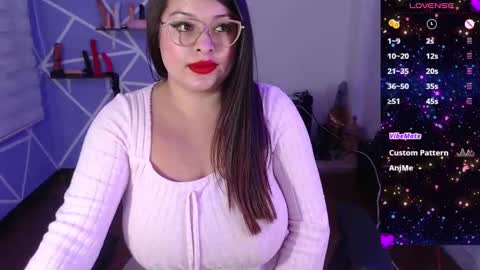 Miia online show from January 28, 6:17 pm