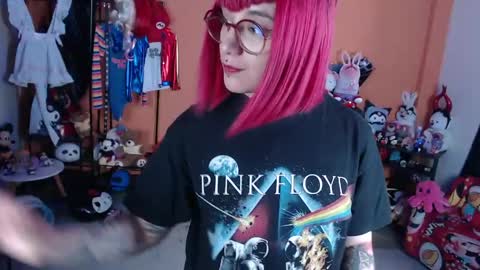 Miss Mia online show from April 29, 3:39 pm