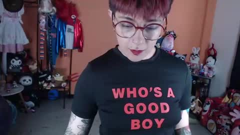 Miss Mia online show from July 22, 4:42 pm