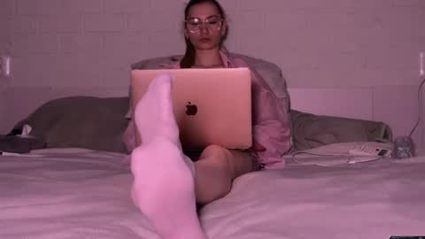 missmiroslava online show from May 3, 7:31 pm
