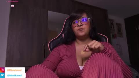 MissMoon online show from September 26, 1:35 am