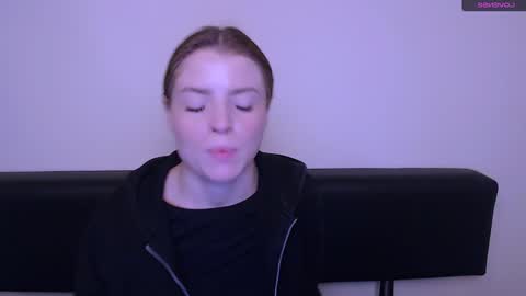 Olivia online show from December 27, 8:45 am