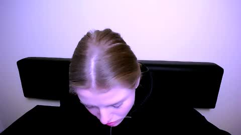 Olivia online show from January 31, 2:49 pm