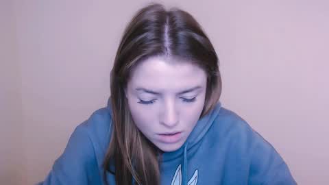 Olivia online show from January 14, 3:04 pm