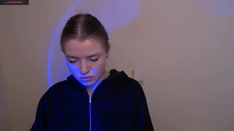 Olivia online show from October 30, 8:59 am