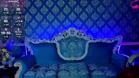 missrossi online show from June 20, 6:58 pm