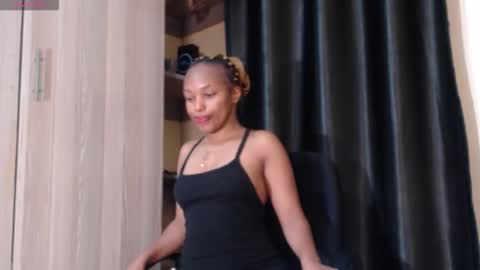 missthighsohmy online show from May 2, 2:34 pm