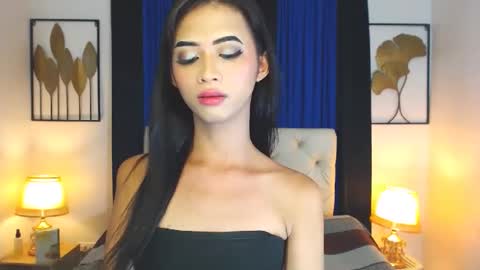 Allisondont forget follow me online show from February 19, 10:56 am