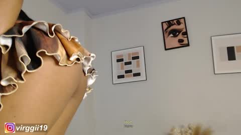 missvirggii online show from September 23, 11:00 pm