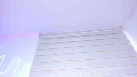 Pau OFmissweetpeach online show from January 6, 8:35 pm