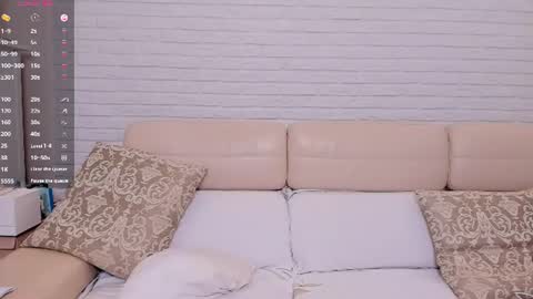 missxcaprice online show from July 25, 3:15 am