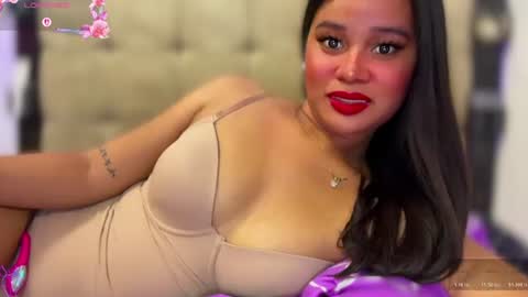 Miss. Thalia online show from July 17, 1:07 am