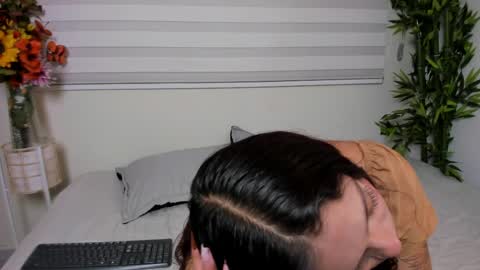 Miss online show from June 5, 10:37 pm