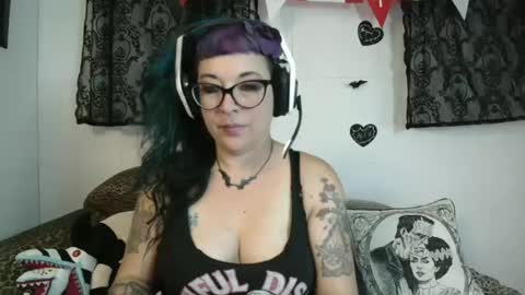 Missy Dee online show from July 21, 6:26 am
