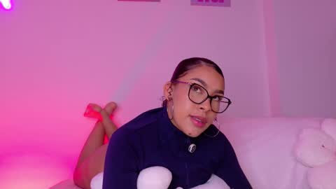 Missy Gainer online show from November 26, 11:45 pm