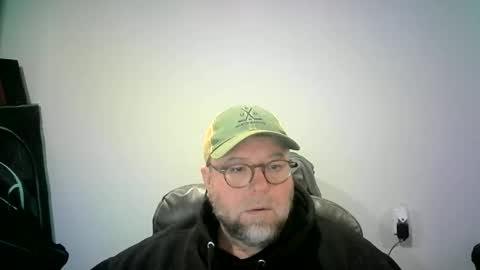 Mr. Happy online show from October 14, 7:00 am