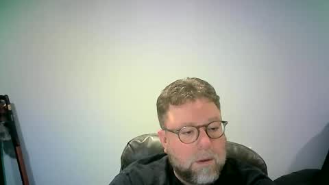 Mr. Happy online show from September 15, 7:10 am