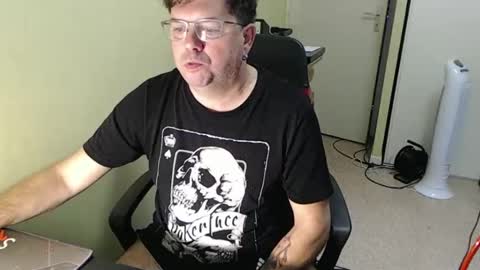 mistercoeur online show from November 12, 8:38 am