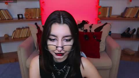 Marcelline online show from October 4, 10:02 am