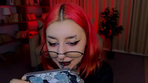 Marcelline online show from July 22, 2:14 am