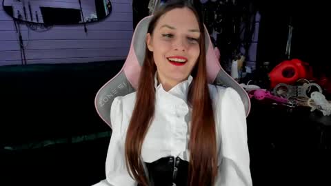 Dirty Priest and Ivi online show from May 31, 5:44 pm