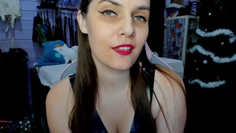 Dirty Priest and Ivi online show from December 28, 3:59 pm