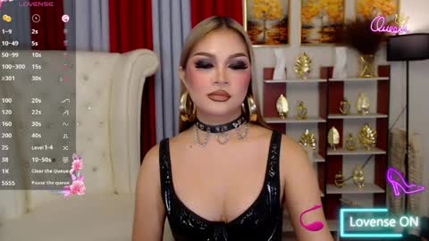 mistressathenna online show from April 30, 11:31 pm