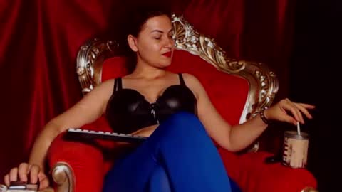 Mistress Fabiola   online show from July 25, 6:17 pm