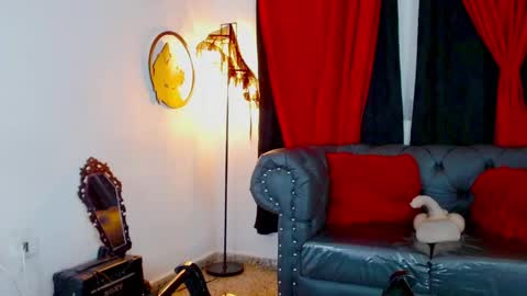 Mistresslombana online show from April 28, 5:12 am