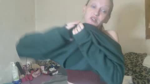mistressmilly32 online show from May 1, 8:58 pm