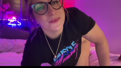 Snapshot of mistresssx chatting on February 3, 4:31 pm Miss X online show from February 3, 4:31 pm