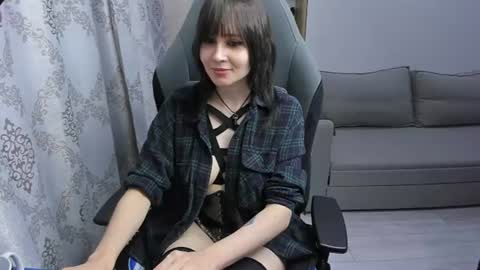 misty_dark online show from June 25, 10:31 am